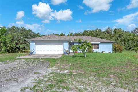 House in Wimauma, Florida 3 bedrooms, 144.93 sq.m. № 1776740 - photo 1
