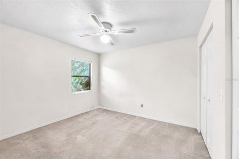 House in Wimauma, Florida 3 bedrooms, 144.93 sq.m. № 1776740 - photo 26