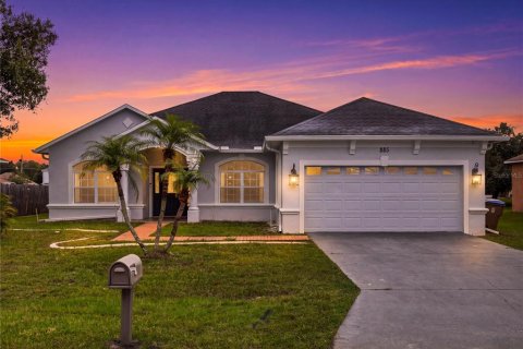 Villa ou maison à Kissimmee, Floride 4 chambres, 222.97 m2 № 2406310
