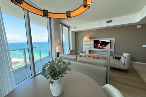 Condominio en venta en Hollywood, Florida, 1 dormitorio, 80.73 m2 № 1957618 - foto 27
