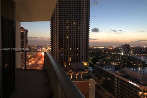 Condominio en venta en Hollywood, Florida, 1 dormitorio, 80.73 m2 № 1957618 - foto 12