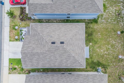 House in Davenport, Florida 4 bedrooms, 177.16 sq.m. № 2113759 - photo 4