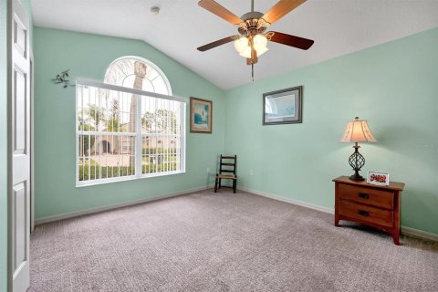 House in Davenport, Florida 4 bedrooms, 221.66 sq.m. № 2140344 - photo 29