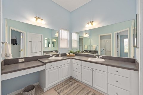 House in The Villages, Florida 3 bedrooms, 172.89 sq.m. № 1749525 - photo 23