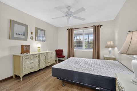 Condominio en venta en West Palm Beach, Florida, 2 dormitorios, 74.14 m2 № 2370107 - foto 6