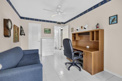 Condominio en venta en West Palm Beach, Florida, 2 dormitorios, 74.14 m2 № 2370107 - foto 7