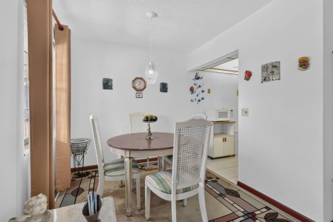 Condominio en venta en West Palm Beach, Florida, 2 dormitorios, 74.14 m2 № 2370107 - foto 30