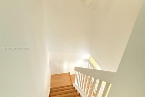 Townhouse in Coral Springs, Florida 3 bedrooms, 133.22 sq.m. № 2026645 - photo 23