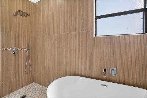 Купить виллу или дом в Хомстед, Флорида 5 спален, 310.29м2, № 2006004 - фото 23