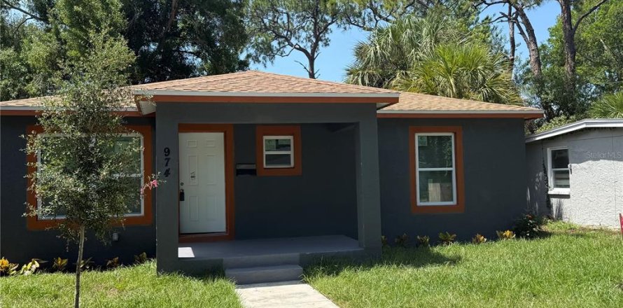 Villa ou maison à Saint Petersburg, Floride 3 chambres, 122.72 m2 № 2205600