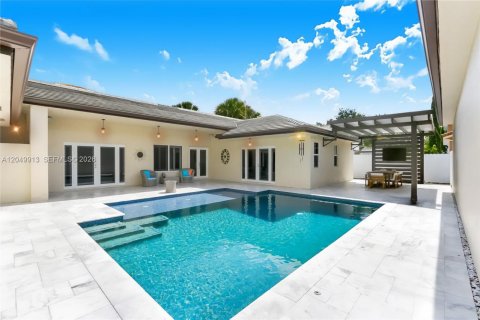 Casa en venta en Miami Lakes, Florida, 3 dormitorios, 145.76 m2 № 2252109 - foto 12