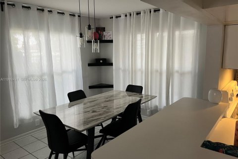 Купить таунхаус в Дейви, Флорида 3 спальни, 157.1м2, № 2057298 - фото 6