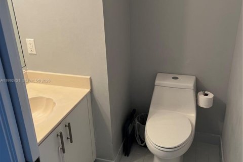 Купить таунхаус в Дейви, Флорида 3 спальни, 157.1м2, № 2057298 - фото 12