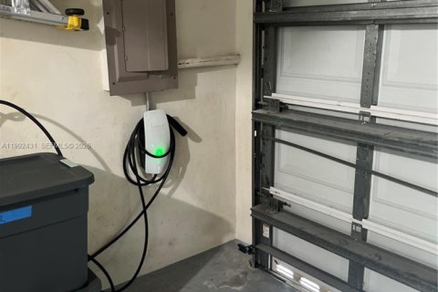 Купить таунхаус в Дейви, Флорида 3 спальни, 157.1м2, № 2057298 - фото 17