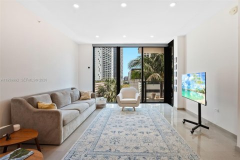 Купить кондоминиум в Майами, Флорида 3 спальни, 189.8м2, № 1997304 - фото 5