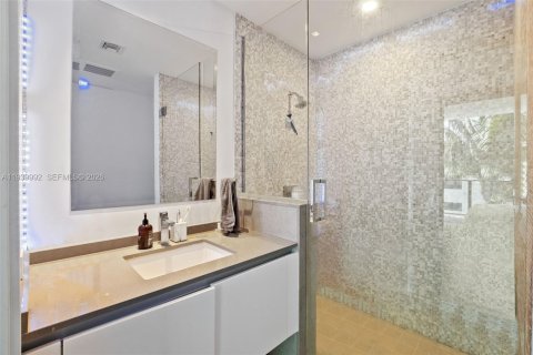 Купить кондоминиум в Майами, Флорида 3 спальни, 189.8м2, № 1997304 - фото 13