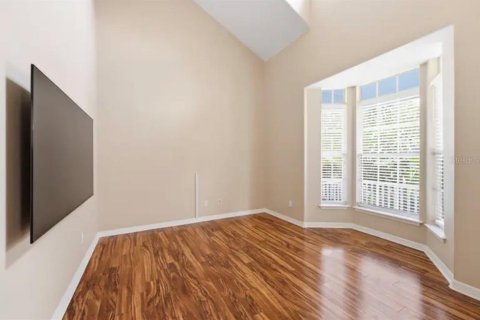 Townhouse in Clermont, Florida 3 bedrooms, 224.92 sq.m. № 2220127 - photo 12