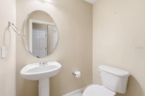 Townhouse in Clermont, Florida 3 bedrooms, 224.92 sq.m. № 2220127 - photo 20