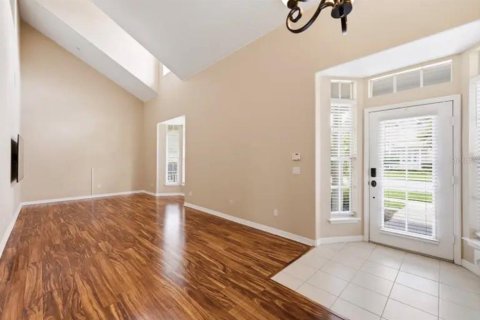 Townhouse in Clermont, Florida 3 bedrooms, 224.92 sq.m. № 2220127 - photo 5