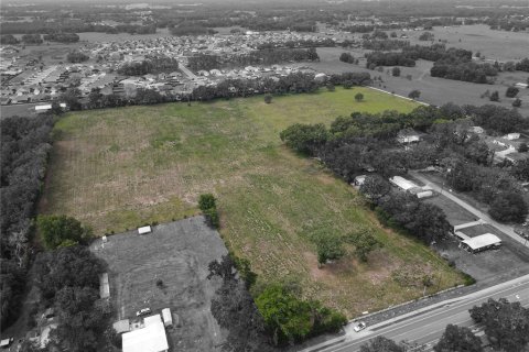Land in Fruitland Park, Florida № 1780970 - photo 1