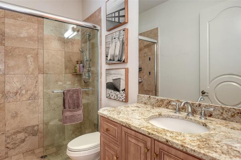 House in Sarasota, Florida 4 bedrooms, 374.95 sq.m. № 2156228 - photo 28