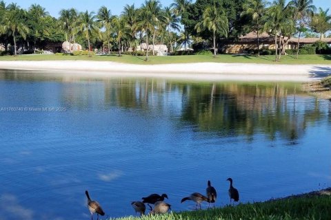 Condo in Doral, Florida, 3 bedrooms  № 1691194 - photo 8