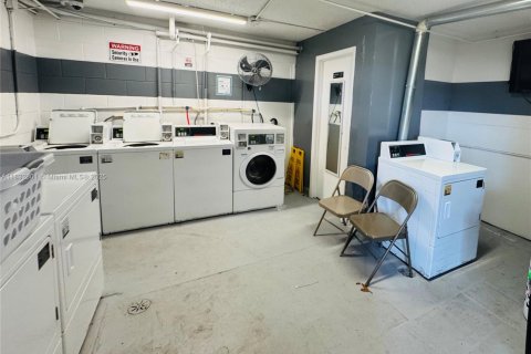 Copropriété à vendre à Davenport, Floride: 1 chambre, 27.87 m2 № 2038160 - photo 14