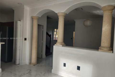 Touwnhouse à louer à Hialeah, Floride: 3 chambres, 128.76 m2 № 2011929 - photo 19