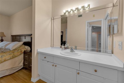 Купить кондоминиум в Сарасота, Флорида 5 комнат, 103.68м2, № 1912833 - фото 30