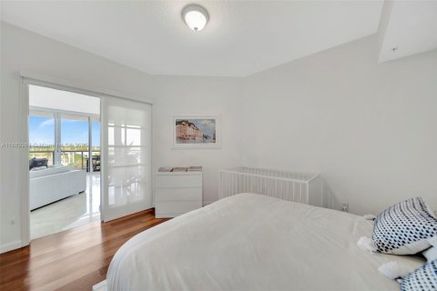 Купить кондоминиум в Холливуд, Флорида 3 спальни, 184.69м2, № 1956725 - фото 15