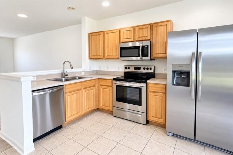 Touwnhouse à louer à Riverview, Floride: 2 chambres, 110 m2 № 2418745 - photo 7