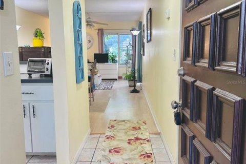 Condo in Clearwater, Florida, 1 bedroom  № 1873326 - photo 4