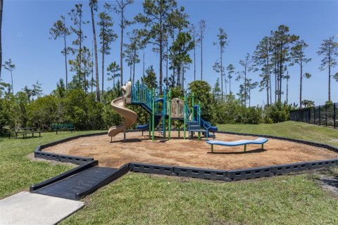 House in Palm Coast, Florida 4 bedrooms, 177.72 sq.m. № 1736434 - photo 5