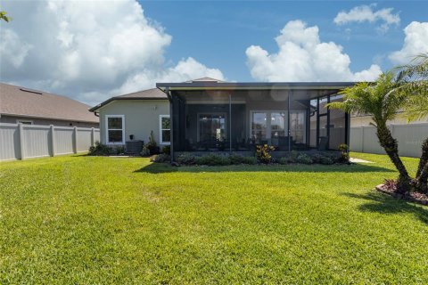 House in Palm Coast, Florida 4 bedrooms, 177.72 sq.m. № 1736434 - photo 11