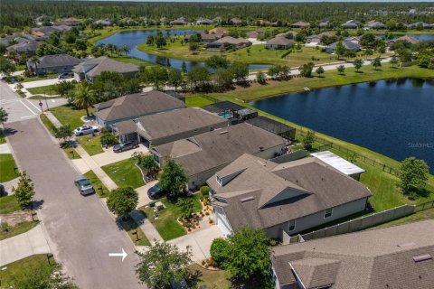 House in Palm Coast, Florida 4 bedrooms, 177.72 sq.m. № 1736434 - photo 9