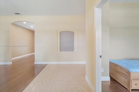 Casa en venta en Lehigh Acres, Florida, 3 dormitorios, 195.56 m2 № 1492899 - foto 9