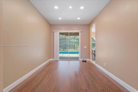 Casa en venta en Lehigh Acres, Florida, 3 dormitorios, 195.56 m2 № 1492899 - foto 13