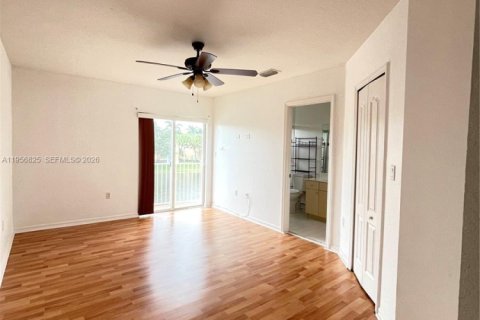 Adosado en alquiler en Miramar, Florida, 3 dormitorios № 2010701 - foto 20