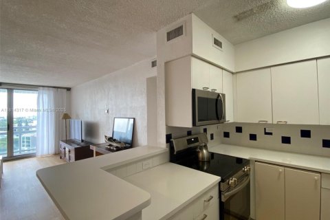 Купить кондоминиум в Майами-Бич, Флорида 1 комната, 67.91м2, № 1763125 - фото 12