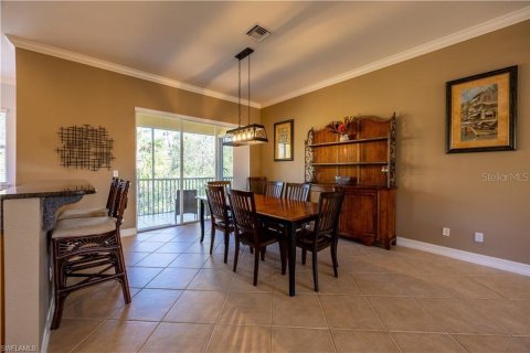 Condo in Fort Myers, Florida, 2 bedrooms  № 1871077 - photo 18