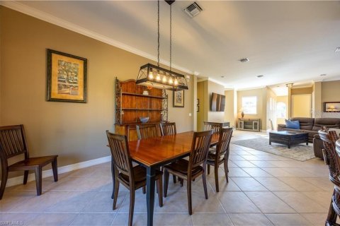 Condo in Fort Myers, Florida, 2 bedrooms  № 1871077 - photo 19