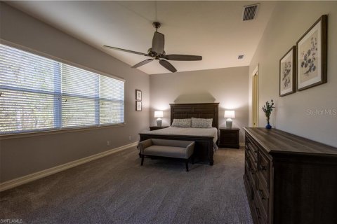 Condo in Fort Myers, Florida, 2 bedrooms  № 1871077 - photo 28