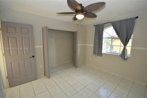 Copropriété à vendre à Hialeah, Floride: 2 chambres, 91.97 m2 № 1992803 - photo 20