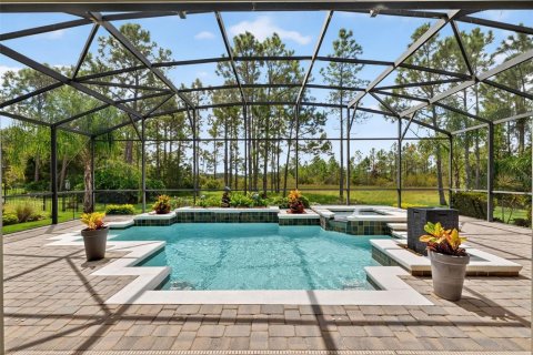 Casa en venta en Howey-in-the-Hills, Florida, 5 dormitorios, 461.35 m2 № 1899312 - foto 3