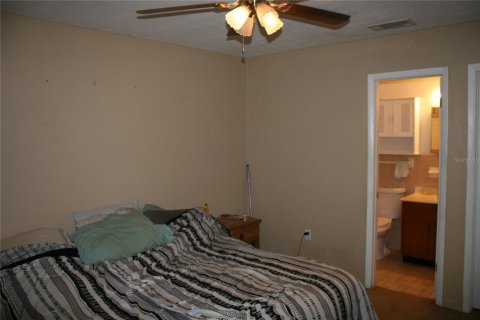 Villa ou maison à vendre à Hawthorne, Floride: 4 chambres, 156.63 m2 № 1829425 - photo 13
