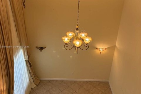 Casa en venta en Pembroke Pines, Florida, 4 dormitorios, 241.92 m2 № 2056732 - foto 13