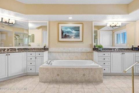 Condominio en venta en Satellite Beach, Florida, 4 dormitorios, 304.44 m2 № 1914107 - foto 21