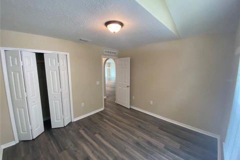 Villa ou maison à louer à Leesburg, Floride: 3 chambres, 151.62 m2 № 1808273 - photo 9