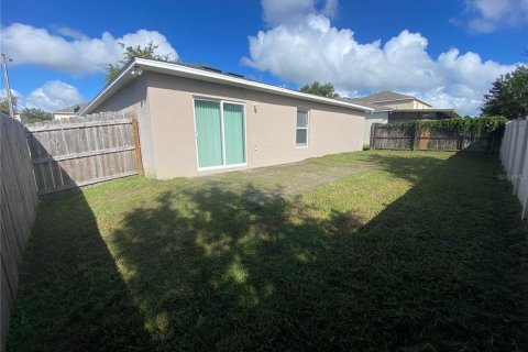Villa ou maison à louer à Leesburg, Floride: 3 chambres, 151.62 m2 № 1808273 - photo 16