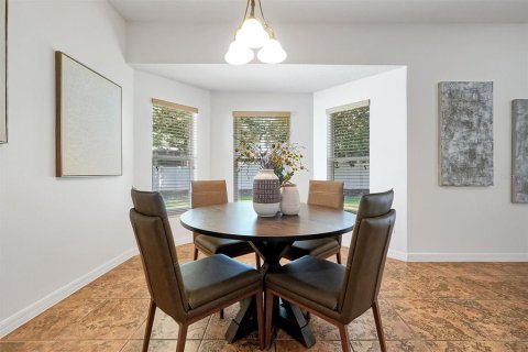 Villa ou maison à vendre à Ocoee, Floride: 5 chambres, 293.48 m2 № 2210025 - photo 8